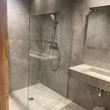 Spacieux A - 15 Pers, 8 Salles De Bains, Balcon Sud - Fr-1-676-241 * シャテル
